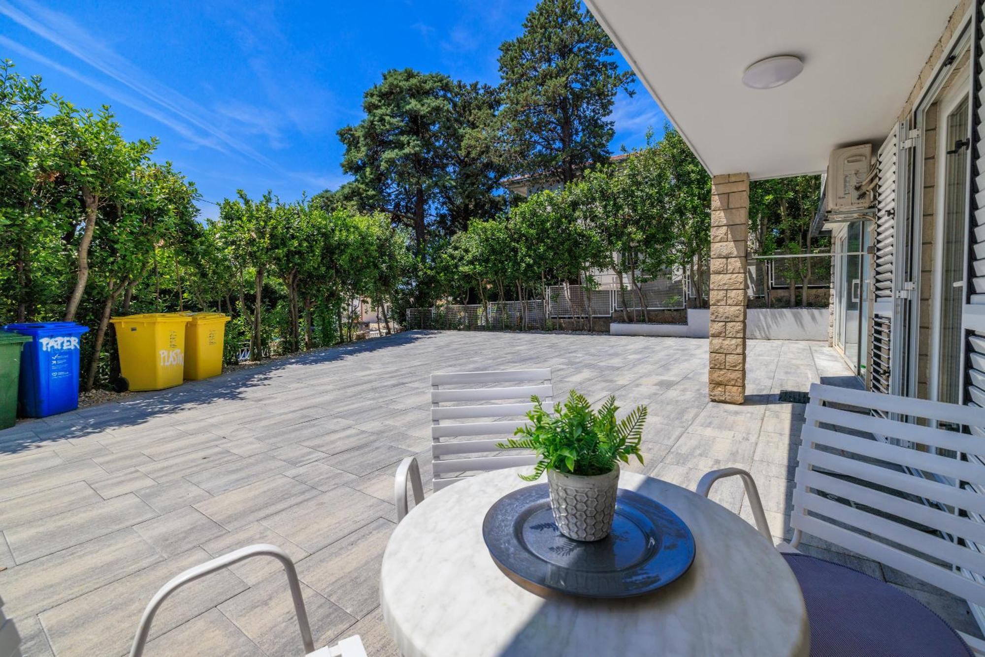 Apartments Podvezanec تْسْغيكفانِتْسا المظهر الخارجي الصورة