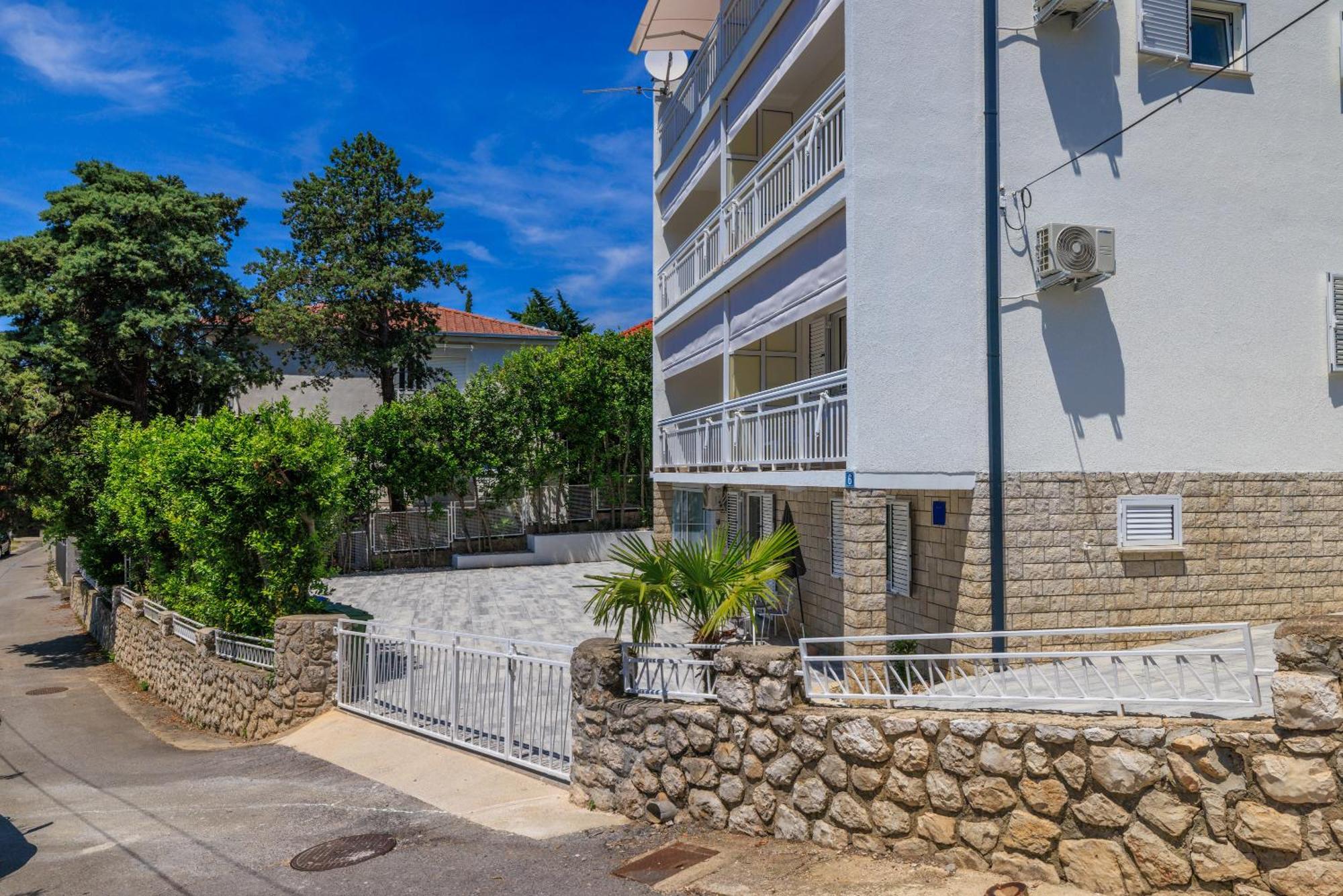 Apartments Podvezanec تْسْغيكفانِتْسا المظهر الخارجي الصورة