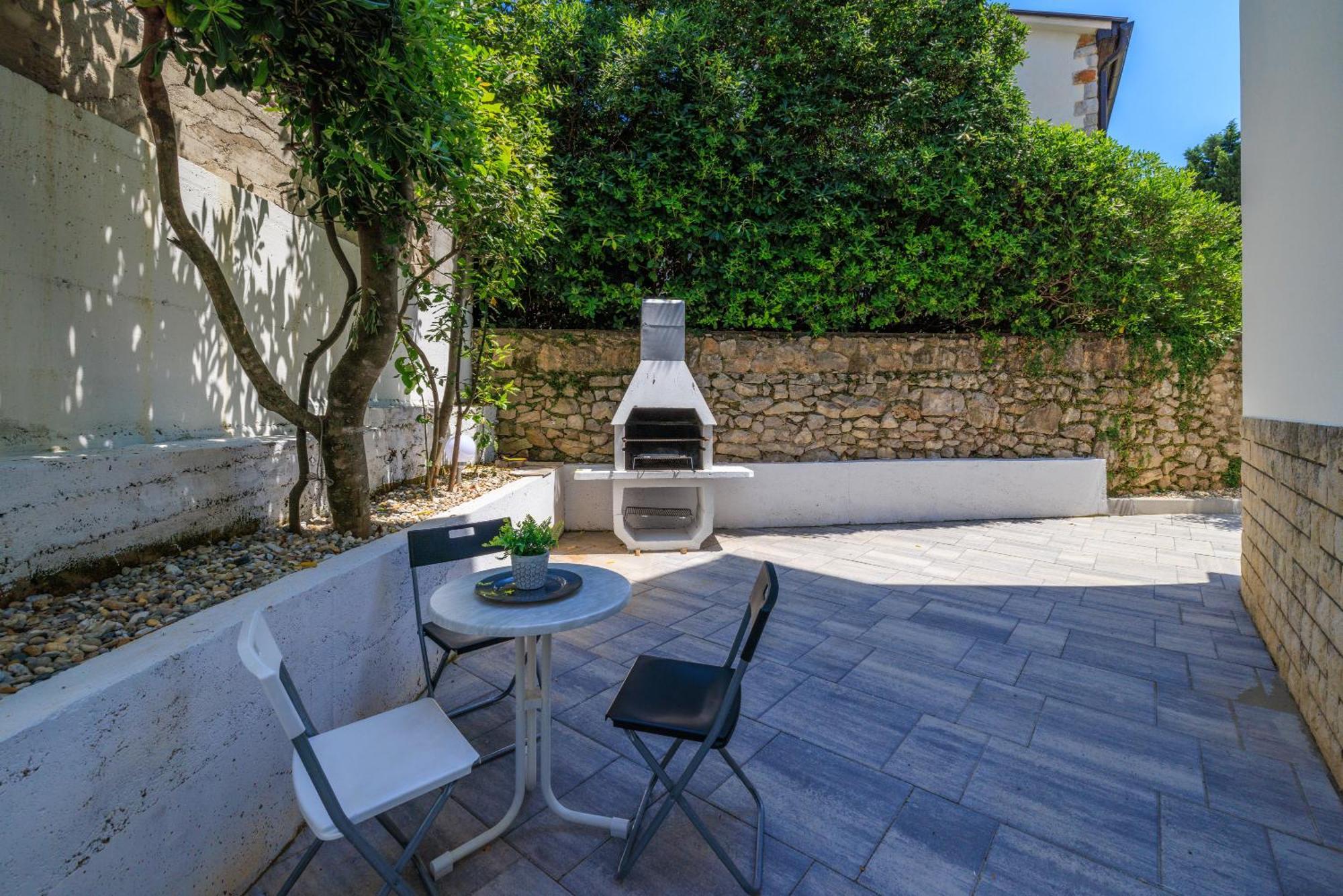 Apartments Podvezanec تْسْغيكفانِتْسا المظهر الخارجي الصورة