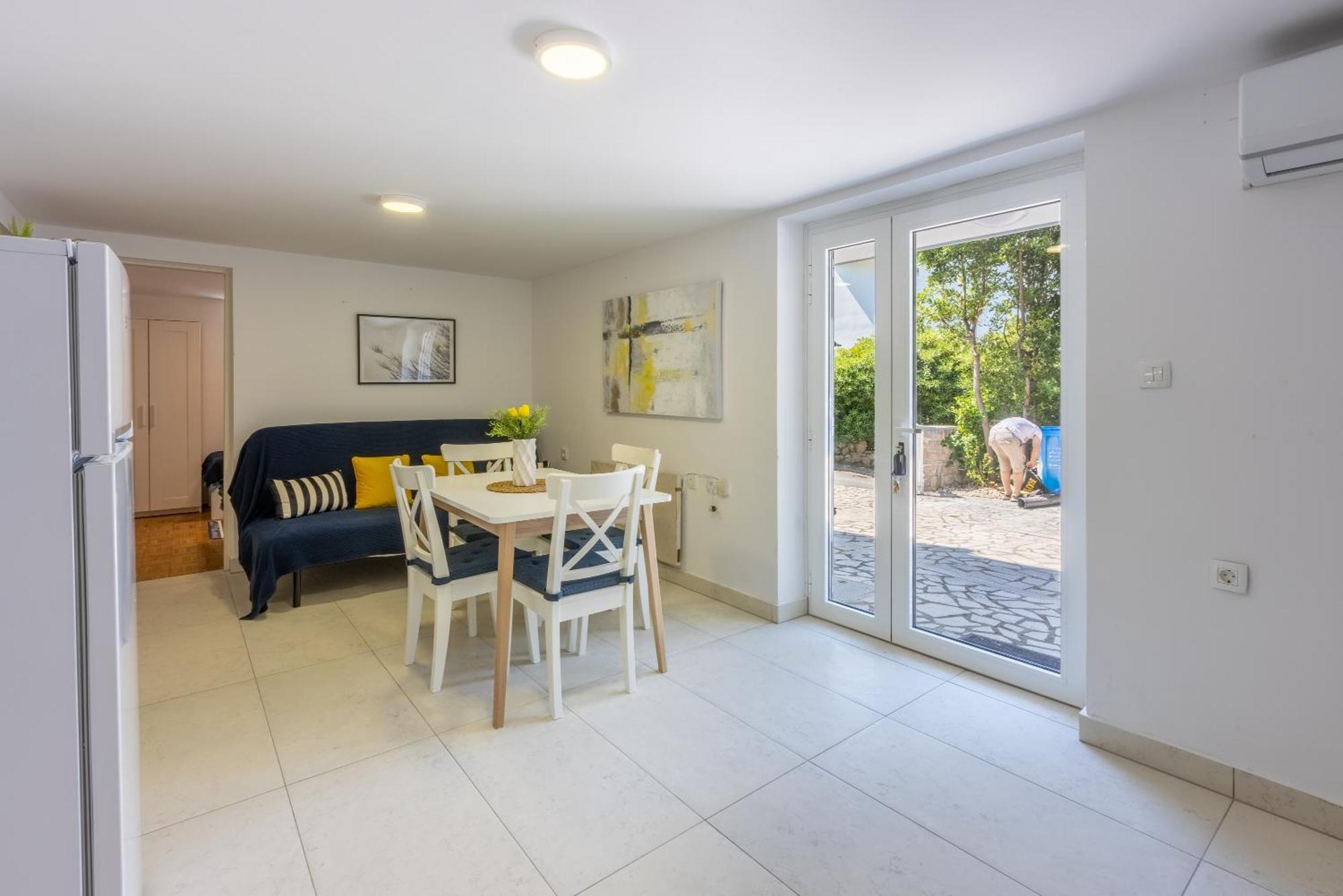Apartments Podvezanec تْسْغيكفانِتْسا المظهر الخارجي الصورة